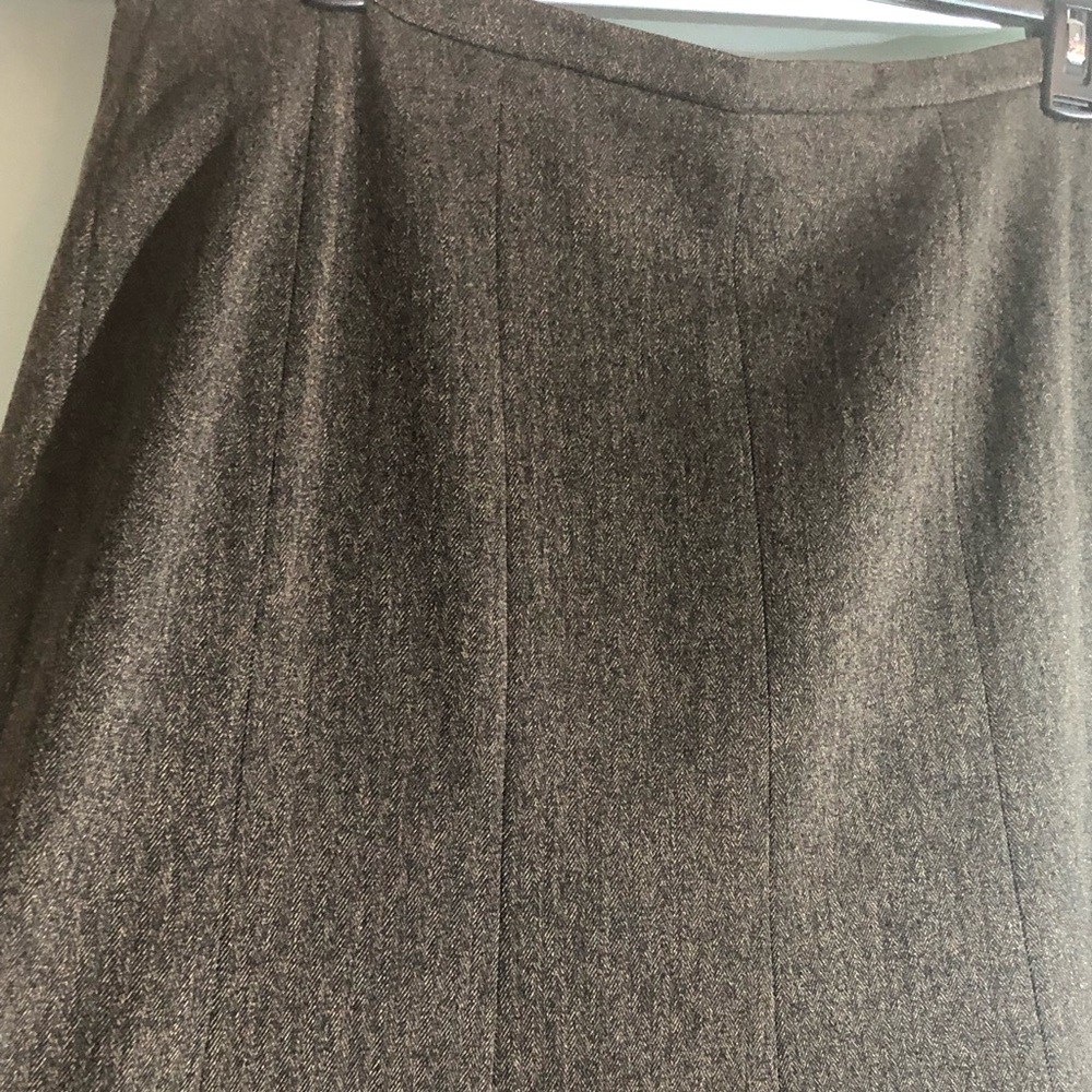 Conrad C Woman Brown Herringbone cold weather full length Skirt – Size 16